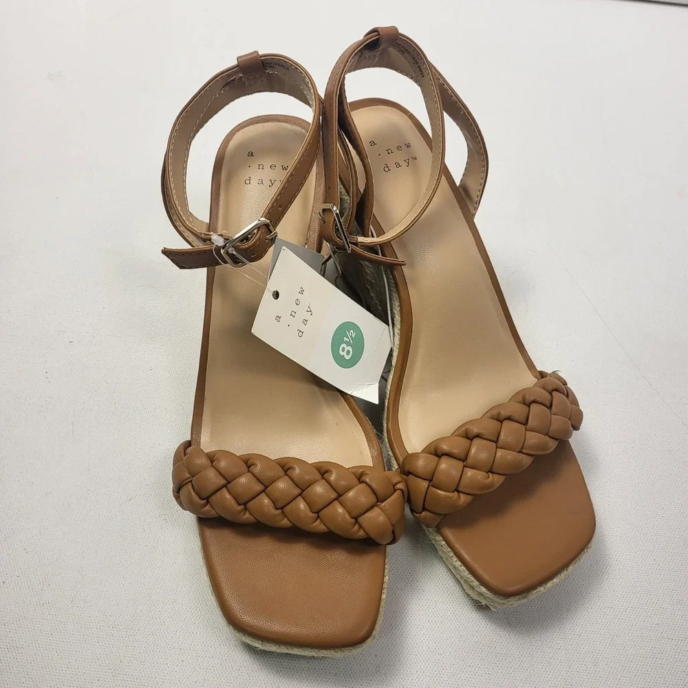 A‎ New Day Women's Espadrille Wedge Heels Sandals Memory Foam Insoles Sz 8.5 New